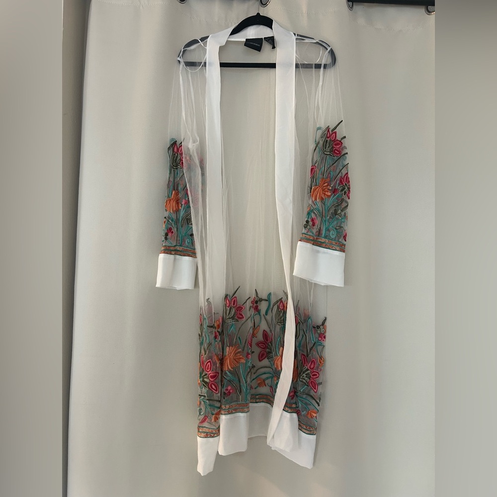 Floral Embroidered Sheer Kimono - White and Multicolor